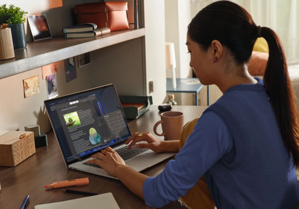 HP OmniBook 5 - laptop đa nhiệm 1,2 kg