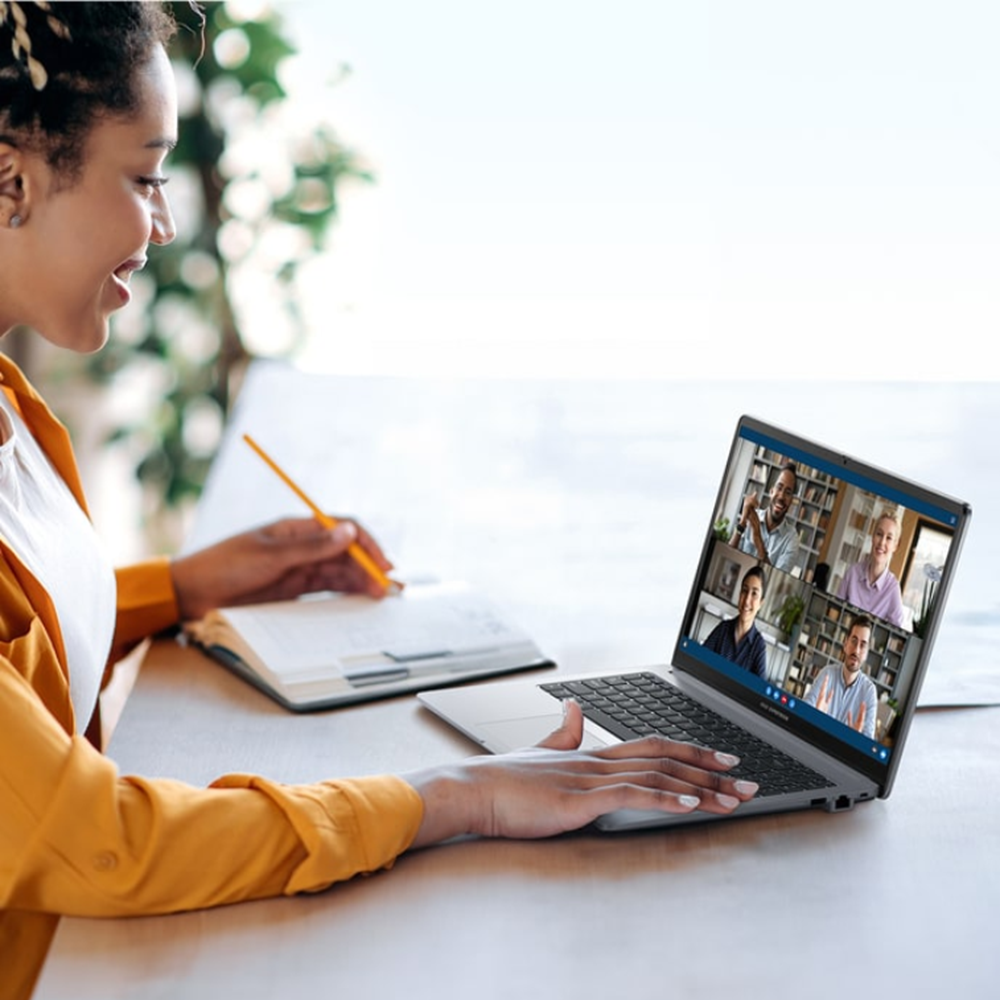 Gợi ý laptop học tập và làm việc lâu dài cho sinh viên: ASUS ExpertBook P1503CVAY