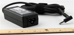 HP Smart AC power adapter 45 watt (741727-001)