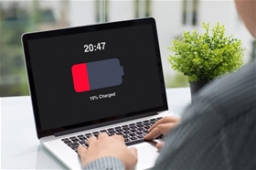 Tại sao laptop dùng nhanh hết pin? Cách kiểm tra độ chai pin chính xác