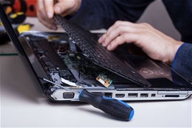 Địa chỉ thay bàn phím laptop uy tín tại TP.HCM