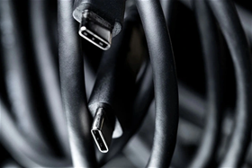 Làm gì với cáp USB cũ thay vì ném sọt rác