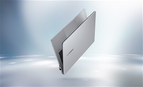 Laptop mỏng nhẹ 15.6 inch đáp ứng tốt nhu cầu làm việc hybrid, làm việc từ xa