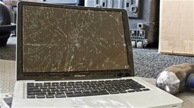 5 mẹo giúp tăng tuổi thọ màn hình laptop